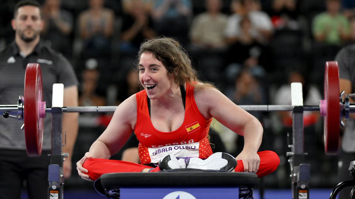 Fundación Primera Fila tweet media