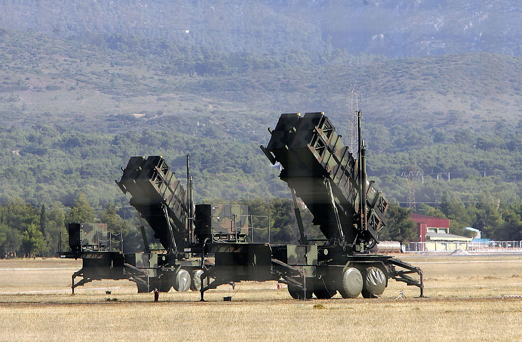 Euractiv's tweet photo. Greece takes over Bulgaria’s anti-ballistic protection against Iran https://t.co/M0cGsRGRNR https://t.co/PG8kEtgJqE