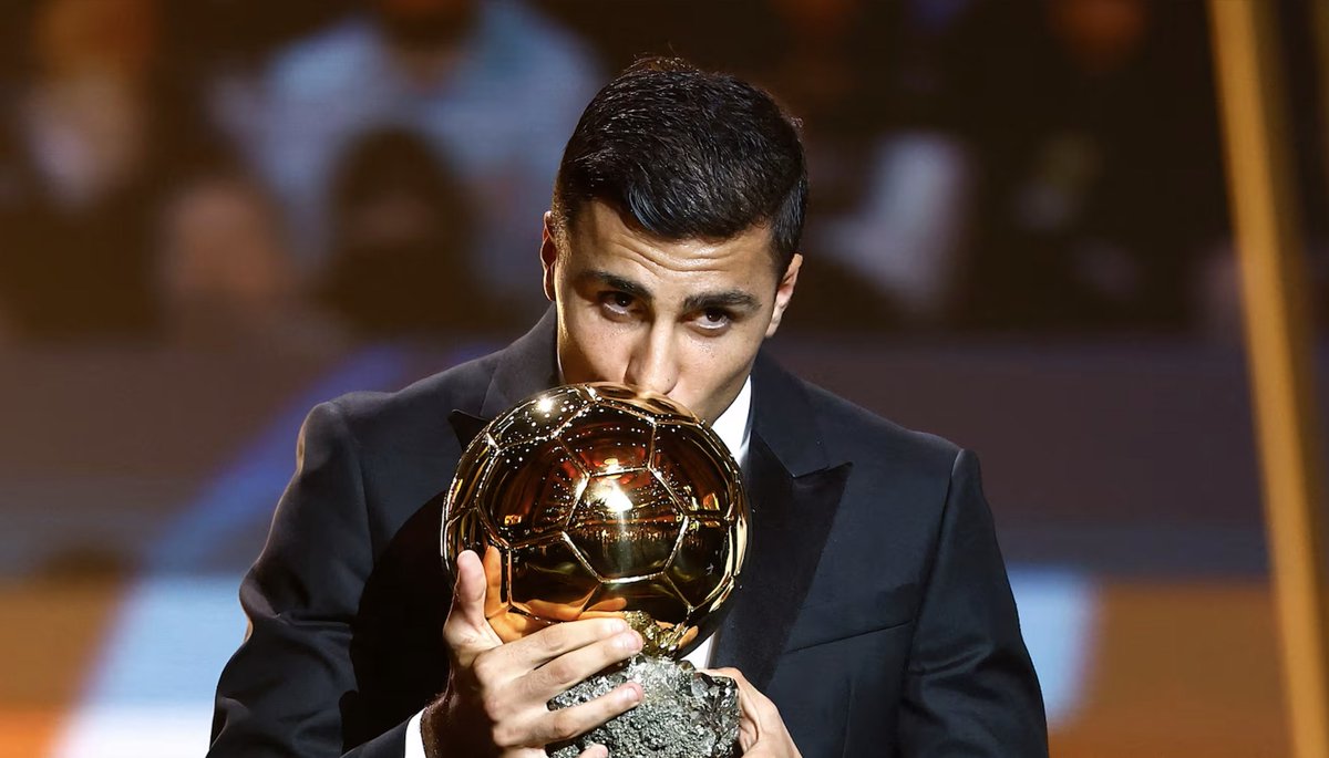 TouchlineX's tweet photo. 🚨 𝗝𝗨𝗦𝗧 𝗜𝗡: Real Madrid's dream signing this summer is Rodri!

— @okdiario https://t.co/4Ra1D0YFVn