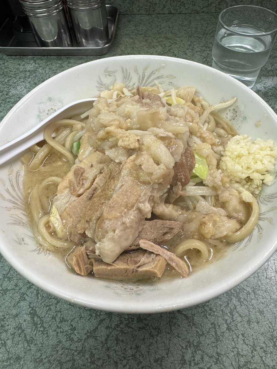 3333tmk's tweet photo. めぐじとじゅくじ https://t.co/FKzgBCG2uR