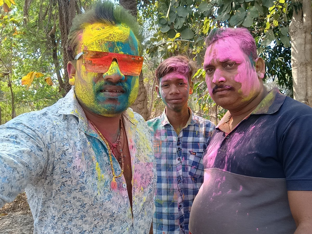 AchyutanandaBe8's tweet photo. Holi hai https://t.co/16ro5RQKIP