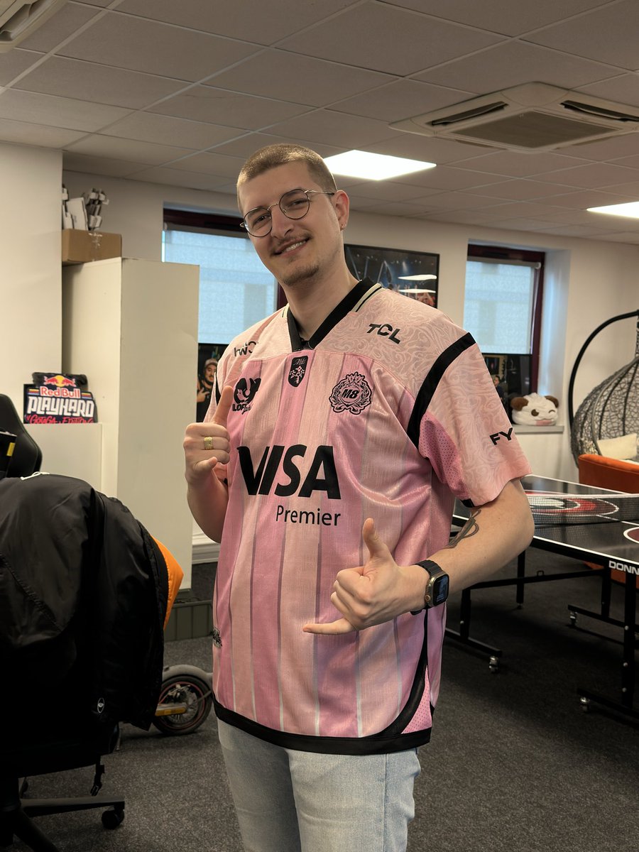 M8 Alex / Unalidus tweet media