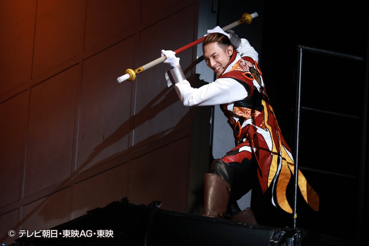 ＼「ゴジュウジャーショーがあるっつうから見に来たんだよ」／

なんとゴジュウジャーショーを見に来たと言うファイヤキャンドル👀🔥

ゴジュウジャーとナンバーワンバトル‼️…のはずだったが…？

いったい何が巻き起こるのか！？続きはGロッソで確かめよう✨

👇チケットはこちら！