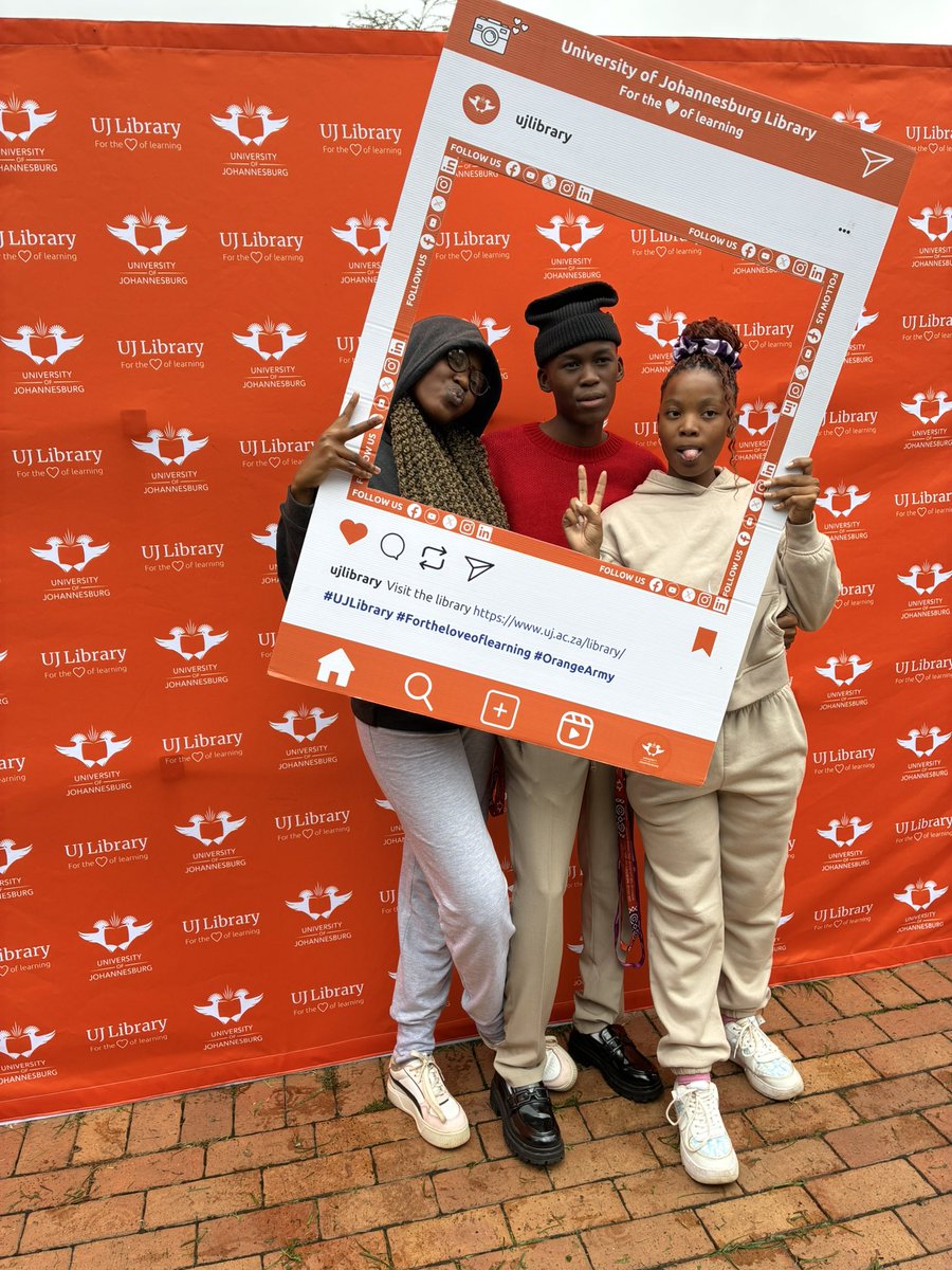 UJ Library tweet media