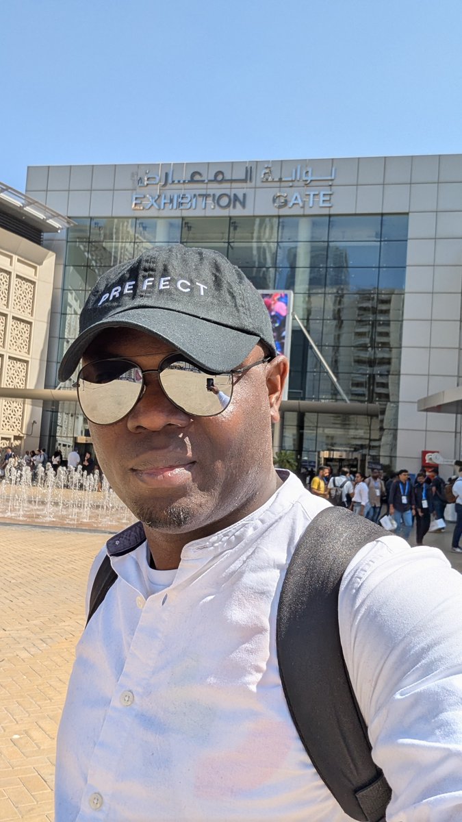 SadeeqAkintola's tweet photo. Finally! So grateful to be back home; praying for everyone stuck in the ME region🫶
What started as a delightful experience touring Dubai since late Feb - enjoying away the sun, slowly turned into a scary situation.
Had so many canceled flights until I got this one. Alhamdulilah! https://t.co/spOdqHbqTt
