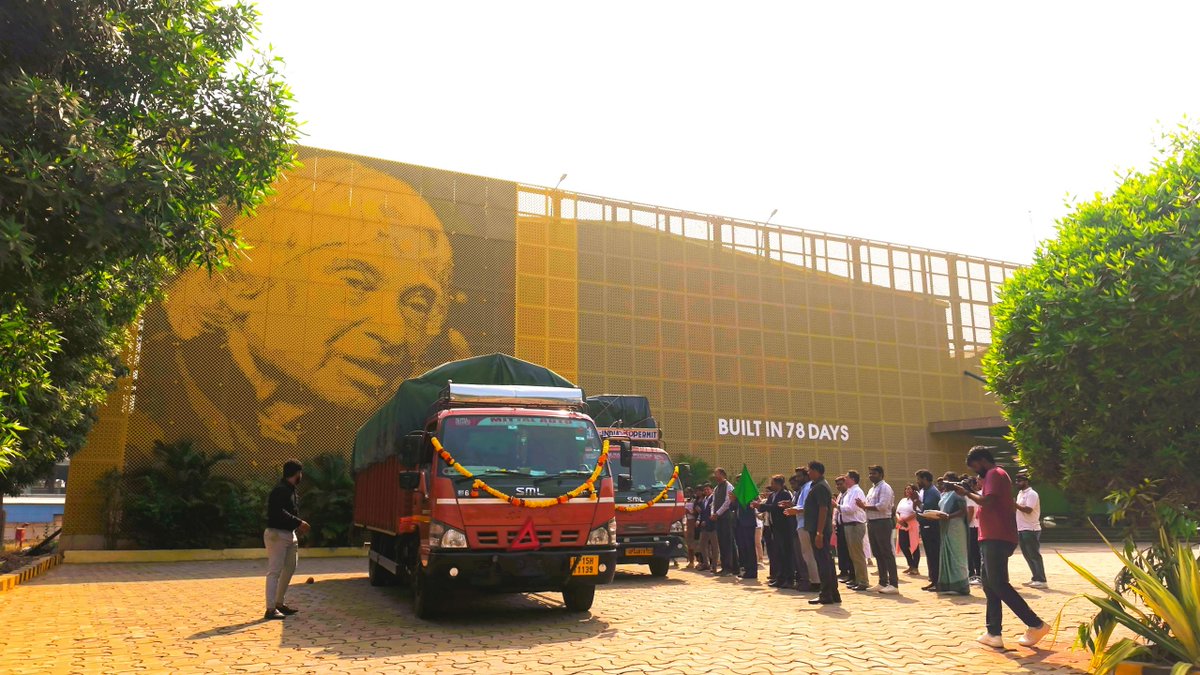 AP_MedTechZone's tweet photo. 🇮🇳 Advancing Healthcare in India!

✨ Today, AMTZ flagged off the first Make in India Zero Boil Anamaya 1.5T MRI, manufactured by 3i MedTech, destined for a District Hospital in Champawat, Uttarakhand, enhancing healthcare access with sustainable MRI technology.

✅ First Make in India MRI
✅ Zero Boil, sustainable tech
✅ Expanding access to advanced medical imaging across hilly terrain 

#MakeInIndia #MedTech #Uttarakhand #AMTZ #3iMedTech #AatmanirbharBharat