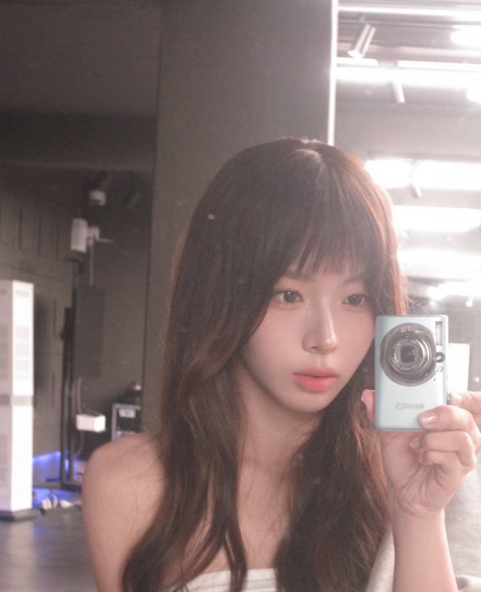 🎀🍧☁️ ✿ Canon ixy110is/ixus95is 𐙚 ˚🧊

รุ่น k.โยเกิร์ต brinkkty รุ่นฮิตอินฟลูเกาหลี แฟลชผ่องผิวฉ่ำๆ หน้าเงาเล่นแสง หน้าป็อปสุดๆ 

Price : 5290.- ส่งฟรี ✧˖💖˚

ꕥ การทำงานเต็มระบบ ✔️ 
ꕥ จอด้านขวาออกเหลืองเล็กน้อย ไม่ส่งผลต่อรูป
ꕥ สิ่งที่ได้รับ: กล้อง,battery,แท่นชาร์จ