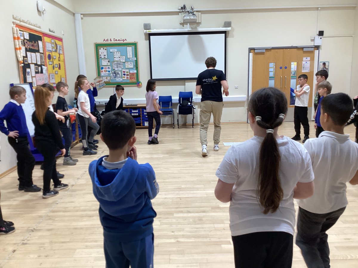 Oysterparkp's tweet photo. Our Year 4s had an amazing time bringing the Disney classic Pinocchio to life!
They worked with West End in Schools in a Bringing Books to Life workshop, exploring drama, movement and storytelling. #Bringingbookstolife #CareAspireSucceed🎭 https://t.co/UCV3mOS7xC