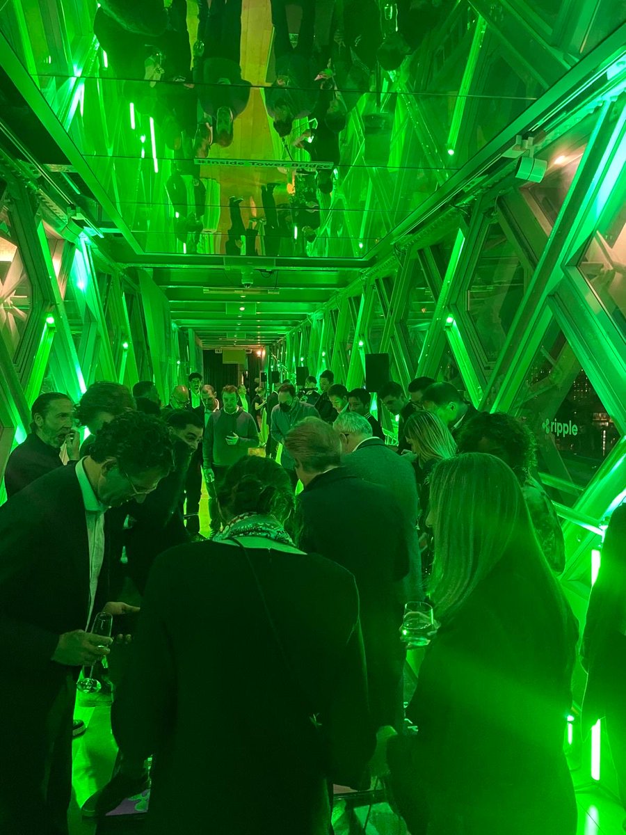 Frii World tweet media