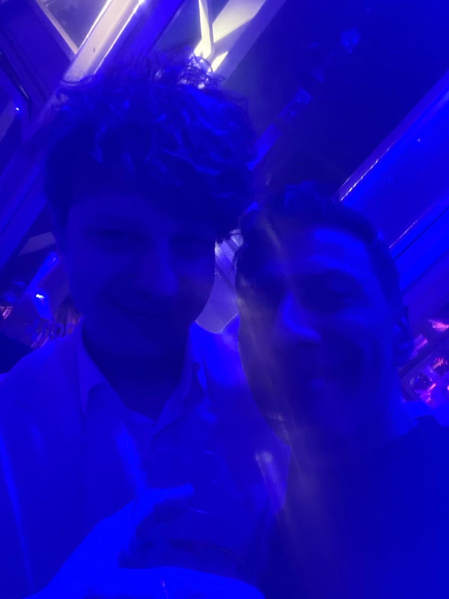 Frii World tweet media