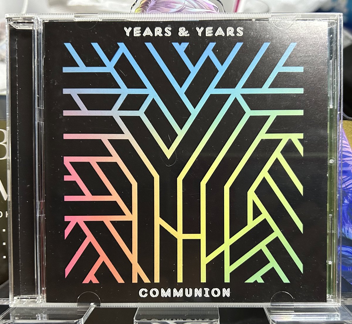 YEARS&amp;YEARSのKING、もう11年前ってマジか…
 #VAD