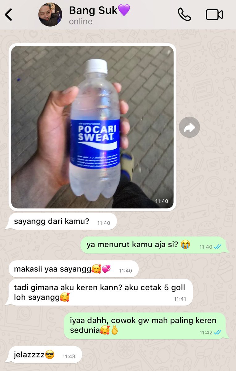 Ell🦔💐 tweet media