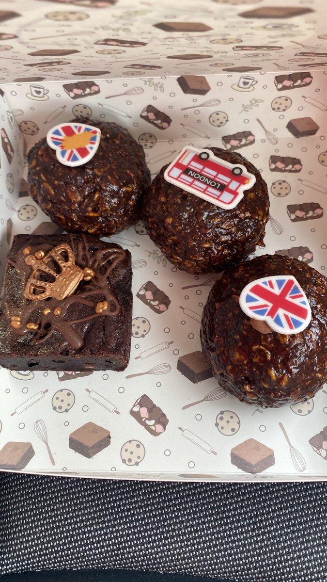 Amy Coleman tweet media