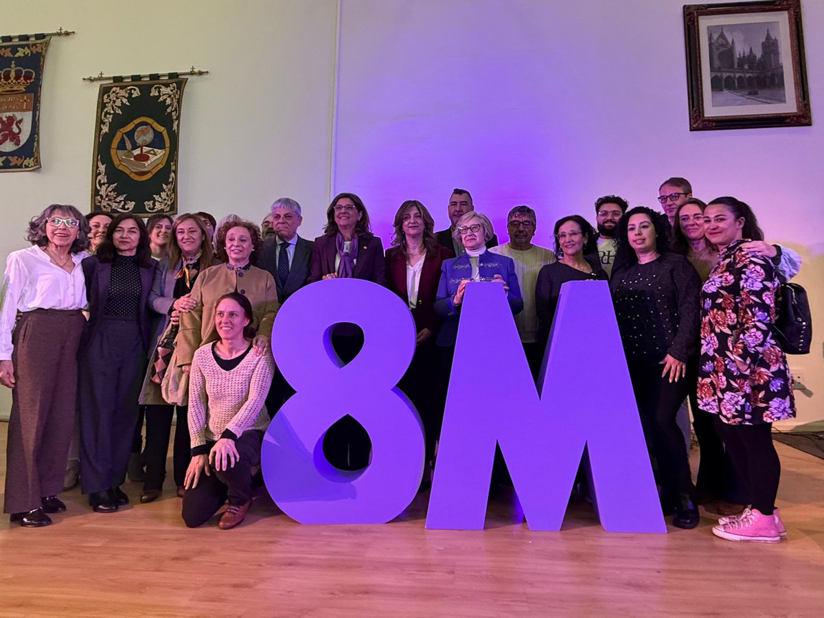 CEL León tweet media