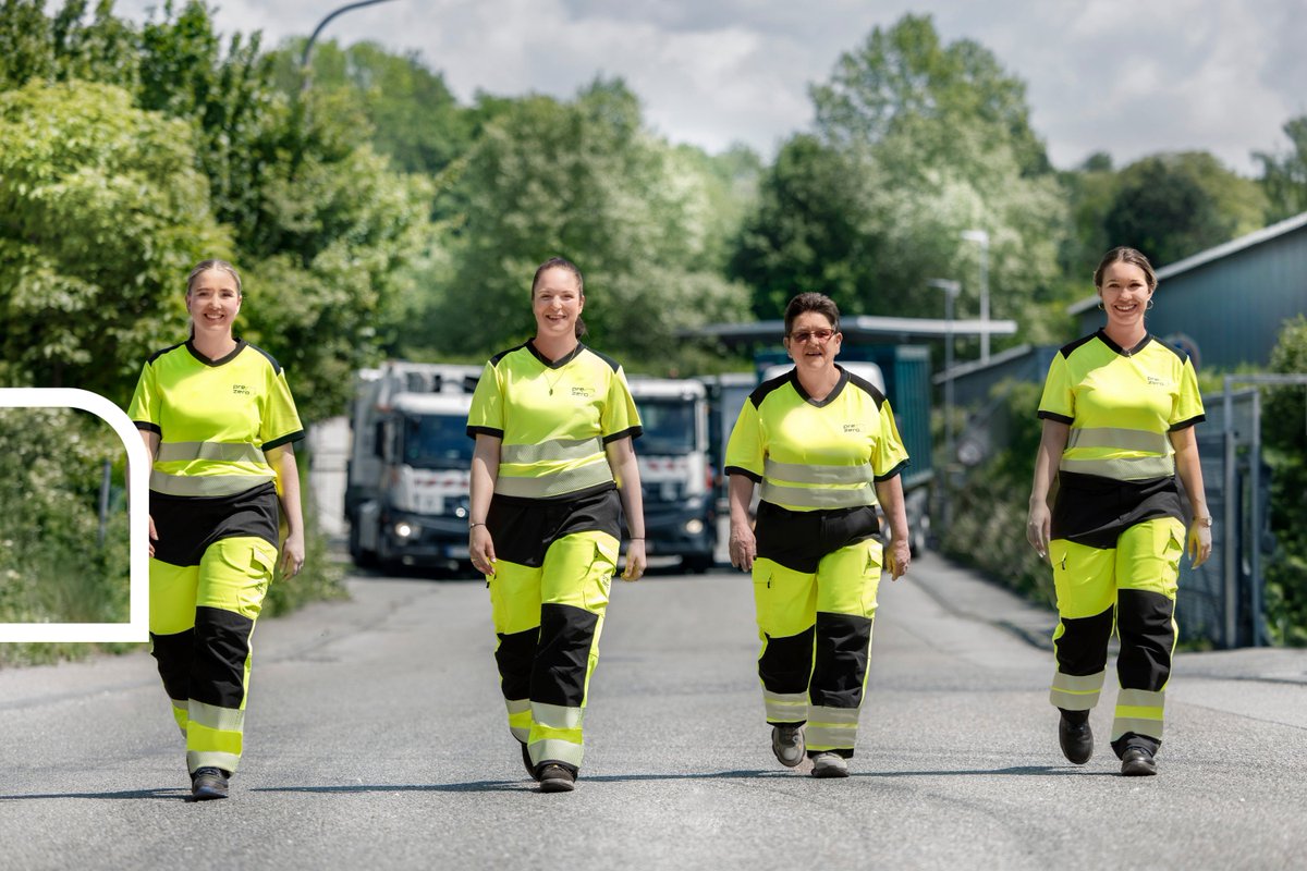 PreZero_PT's tweet photo. 𝗠𝘂𝗹𝗵𝗲𝗿𝗲𝘀 𝗾𝘂𝗲 𝘁𝗿𝗮𝗻𝘀𝗳𝗼𝗿𝗺𝗮𝗺 𝗼 𝗳𝘂𝘁𝘂𝗿𝗼 ♻️
Neste #DiaInternacionalDaMulher, celebramos as profissionais que provam que não existem profissões “para homens" ou “para mulheres". Existe a valorização de competências, compromisso e visão. Feliz dia da Mulher 💜 https://t.co/UTW6S93erq