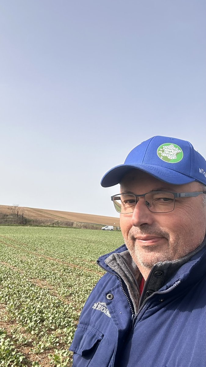 OlivierCOSTE2's tweet photo. Je suis @BONNIN1402 en #TDP,chez une
#Agriculture #APGMB de @ici_bourgogne.
Elle est aussi magnifique 🤩,que celle de la #Moisson2025.
Dis-moi @Romlaville,est-ce que tu as des aussi jolies champs de #Moutarde sur la @CD_CotedOr et en @bfc_region ?
#VisMaVieDeArc #FrAgTw #Yonne https://t.co/8q3OvDi3tV