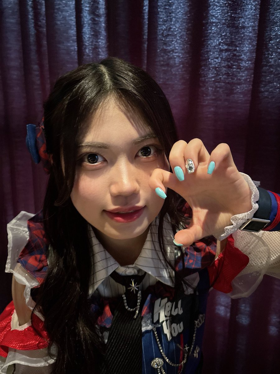 IMFruki411's tweet photo. ゆるっとあけおめ(もう3月)
ライブ見れんくてごめんm(._.)m
明日しっかり飛ぶから許してちょ https://t.co/GWXpsK2UWk