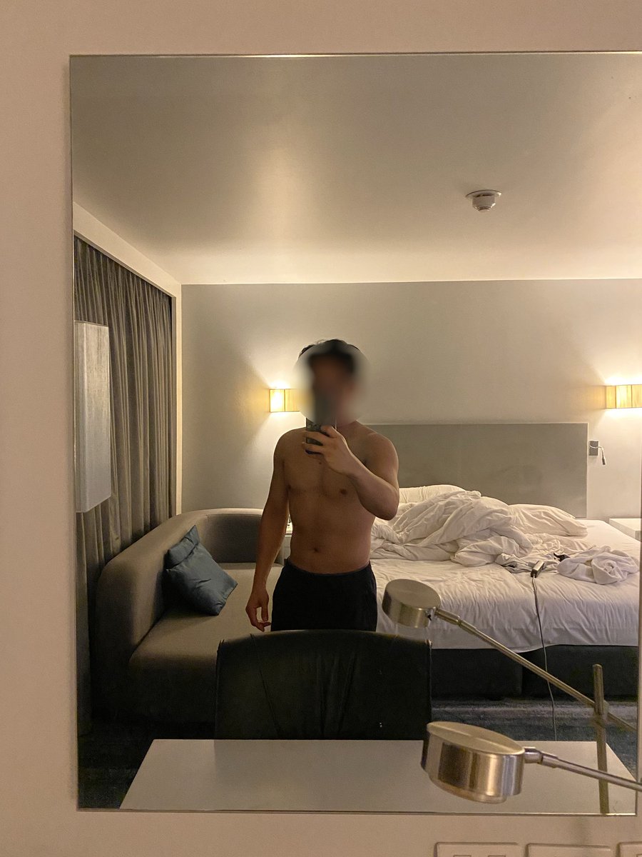 อยากนวดทักมาครับ tweet media