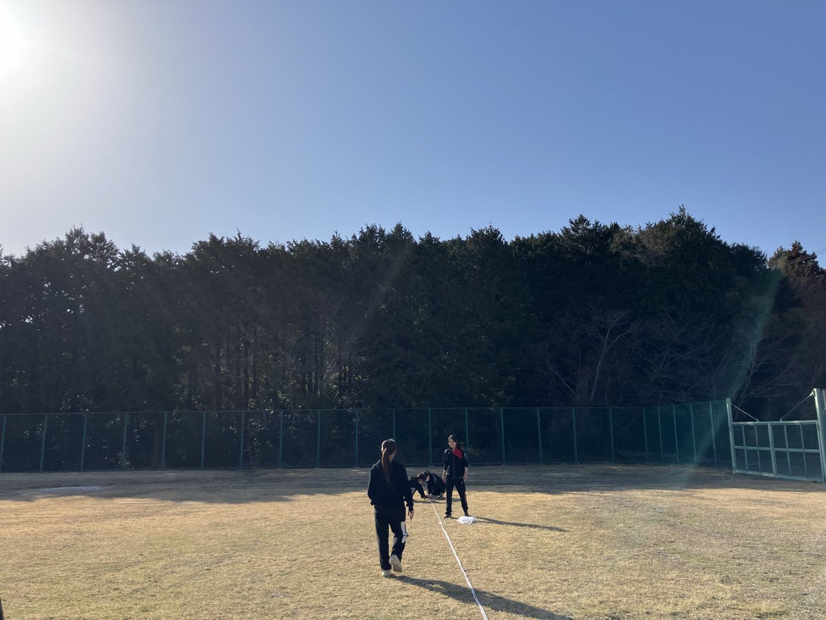 seikei_ac's tweet photo. 成蹊大学アーチェリークラブです！
今日から春合宿が始まりました！💪🔥
今日は皆で射場設営をしました✨️ https://t.co/2h69d1E2ov