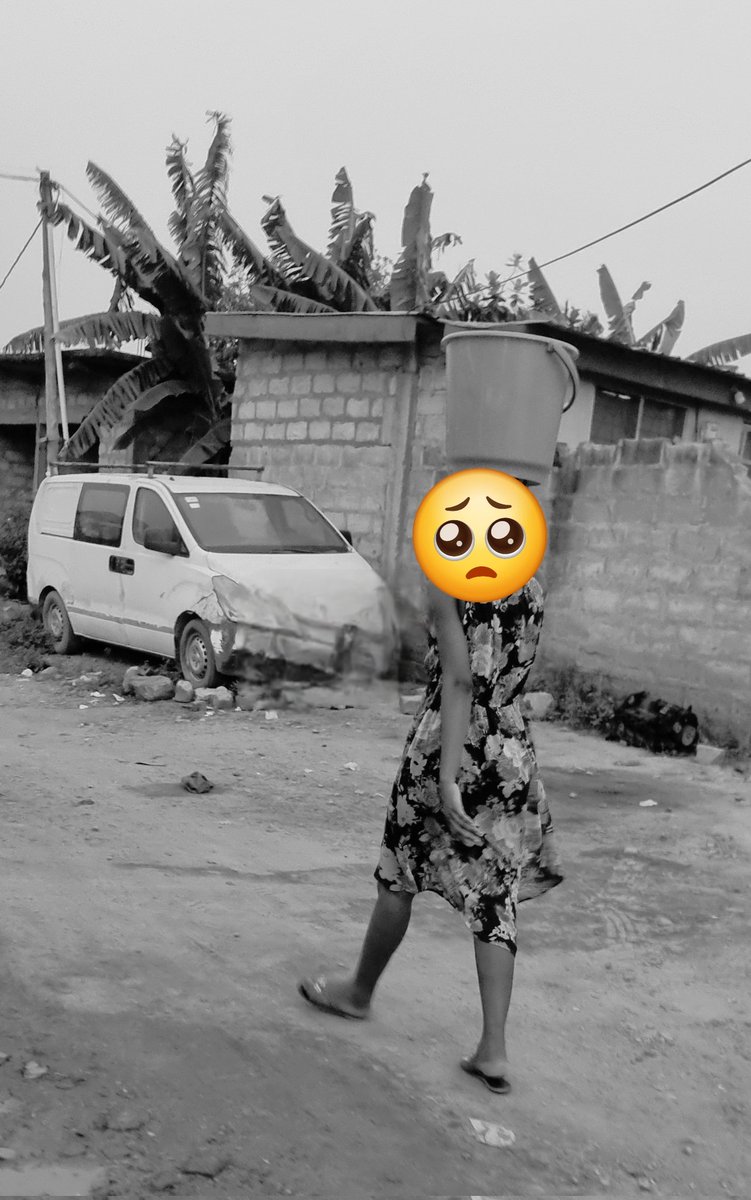 domynych's tweet photo. When I first moved to Germany and noted they didn't have water storage bowls in the house, I asked my mother what happens when the tap isn't flowing. My Ghanaian young mind couldn't imagine 24/7 water flow. 69yrs of Ghana, and I see people fetching water everywhere in our cities! https://t.co/mp5RfyzTD8