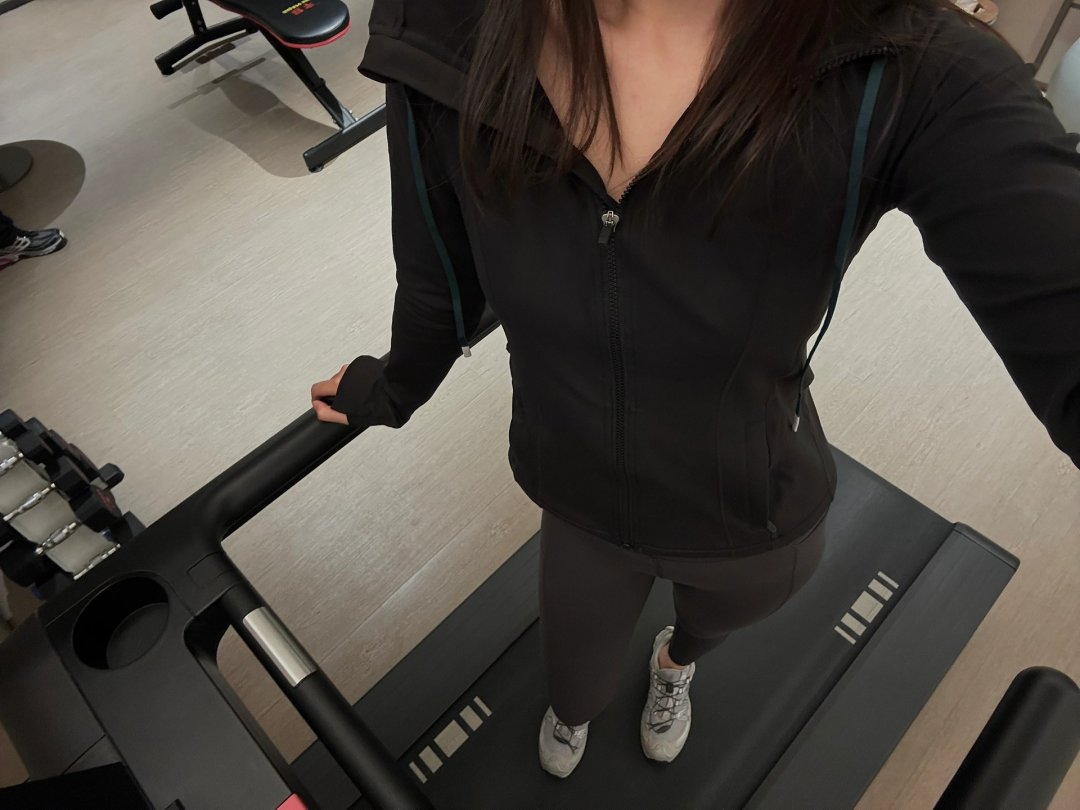 tungx23's tweet photo. Building strength, one workout at a time. https://t.co/YGQZehQJqJ