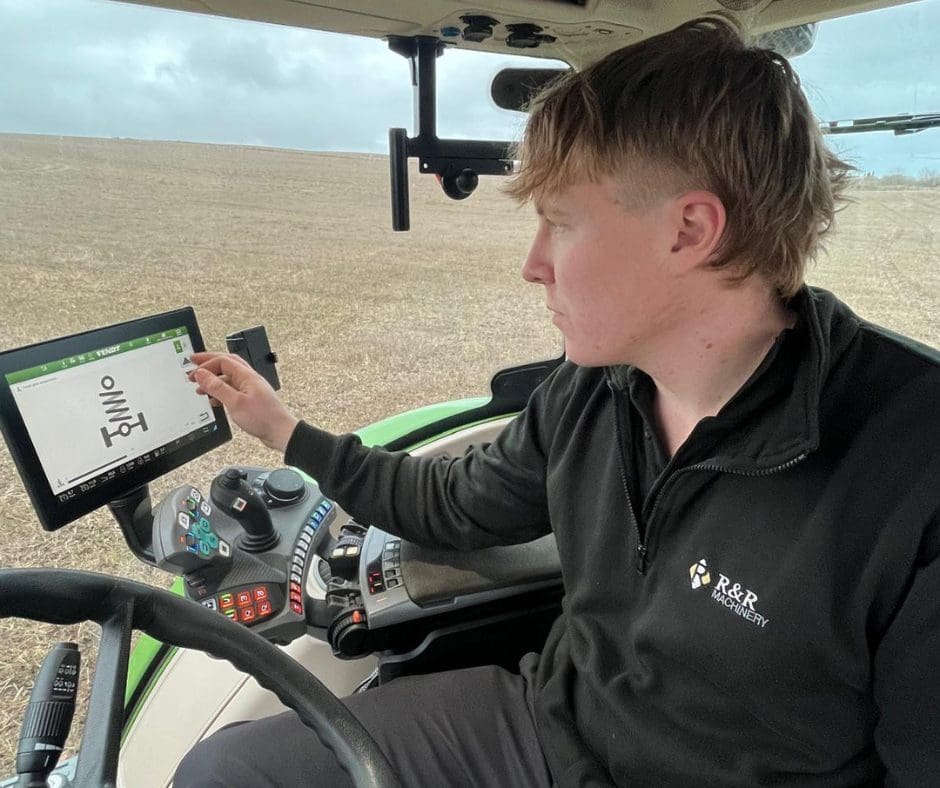 Hamilton Ross Group tweet media