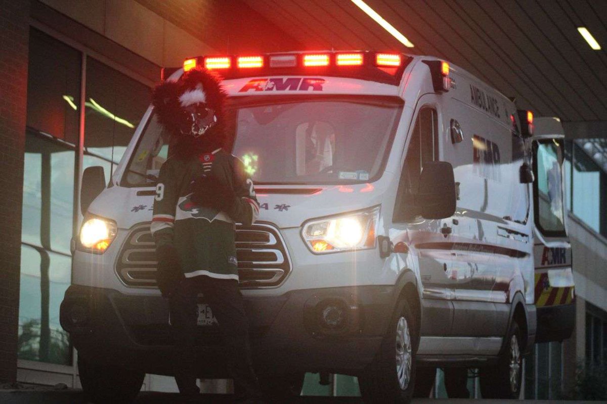 QueenSnethi tweet picture