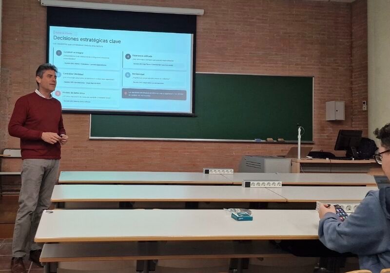 ETSI Informática UMA tweet media