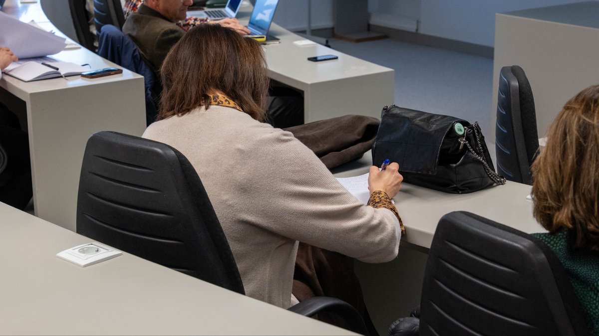 fcomunav tweet media