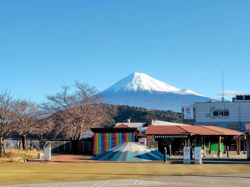 久しぶりに富士山を見た気がします。
