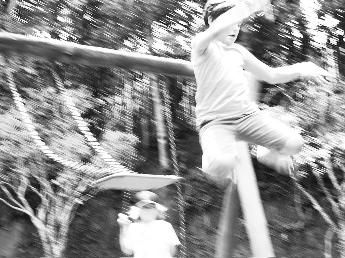 Salto do Balanço, 2025
#photography #fotografia #fotografía #Fotografie #bnw #blackandwhitephotography #bw #blackandwhitephoto #foto #bnwphotography #abstractphoto #Monochrome #artphotography #artphoto #PhotoArt #bnw_captures #photo #fineartphotography #abstractphotography