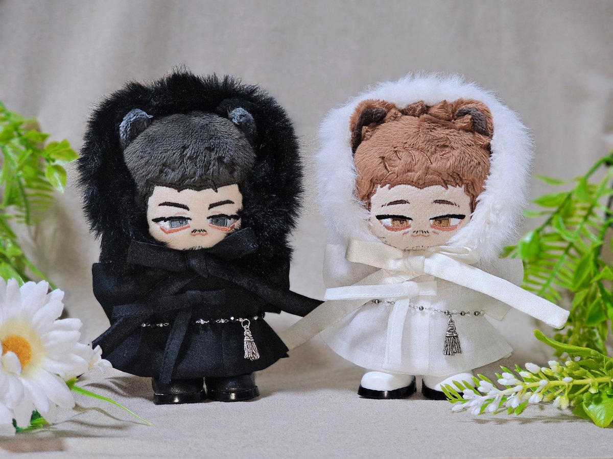 드디어... 드디어 이 완성된 조합을 보는구나... 볼끼랑 소창의 깔 맞추니깐 얼마나 아름다운지 🥲