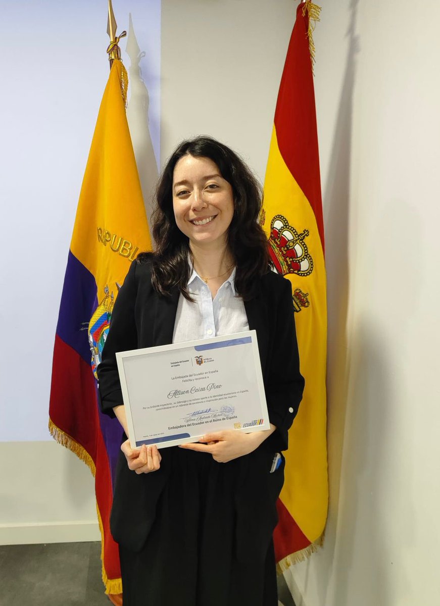 Okticket tweet media