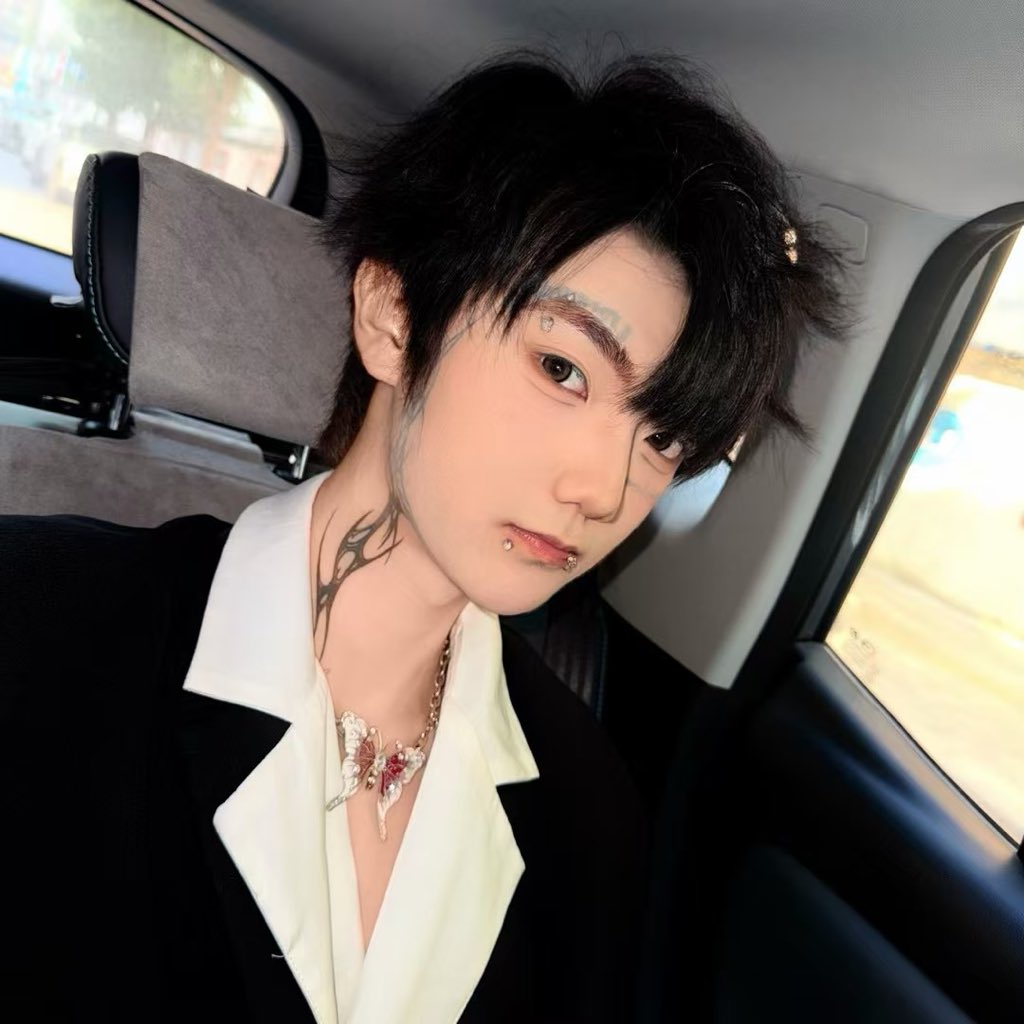 7ikk「在 杭州 上海」互推原创 tweet media