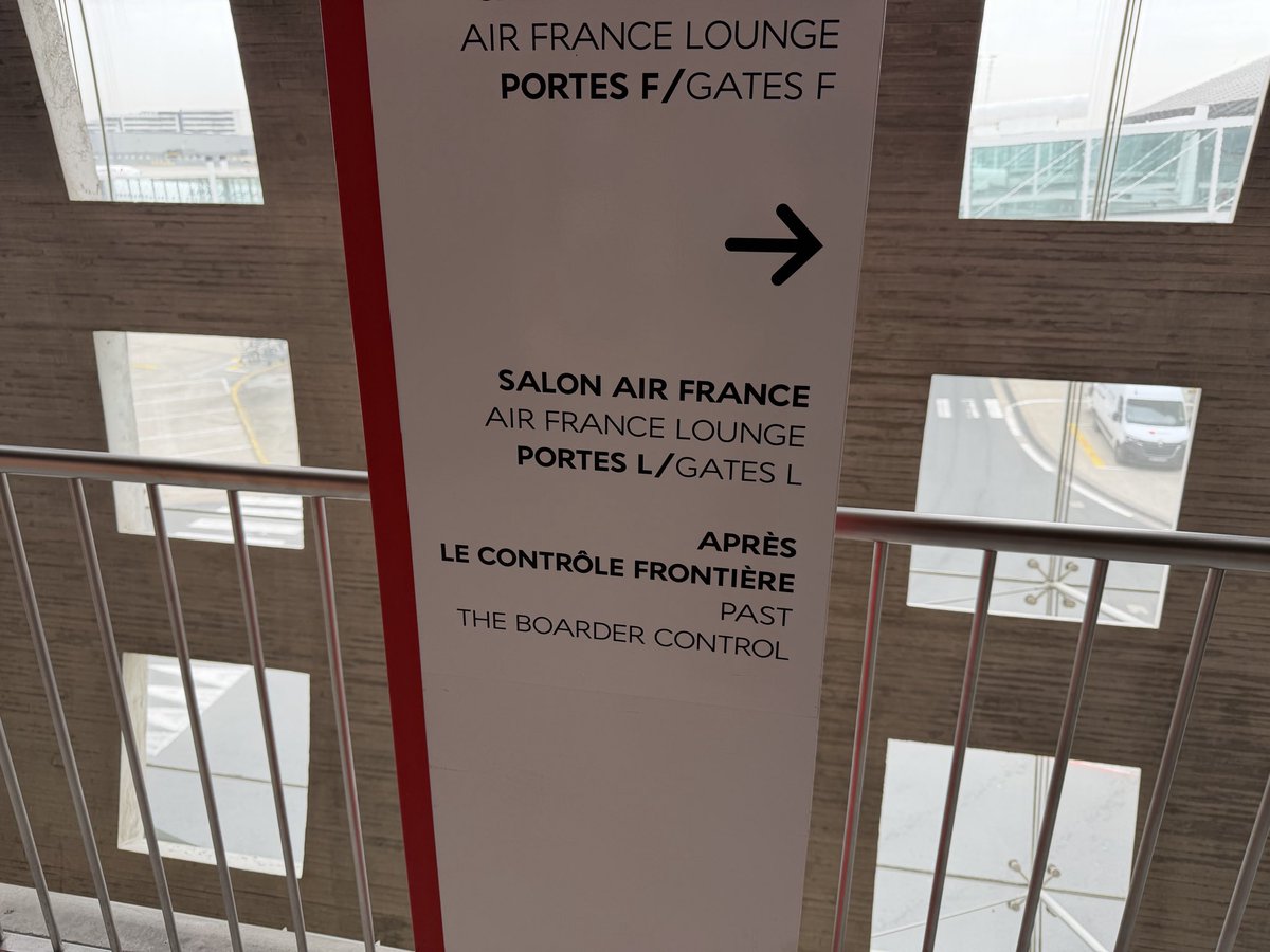 Laurent Drezner tweet media