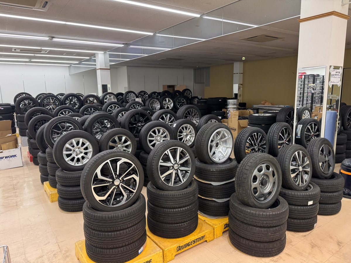 yukuhashi_upg's tweet photo. 【福岡行橋店 買取プレ初日終了】
本日無事に終了！買取は2件でした。…正直、まだまだ認知が足りません！😂
行橋・苅田周辺でカー用品・バイク用品を売りたい方、いらっしゃいませんか？今なら待ち時間ゼロで全力査定します！🔥
オープニングスタッフも募集中✨
#アップガレージ福岡行橋店 #買取 https://t.co/RriwvPoJdf