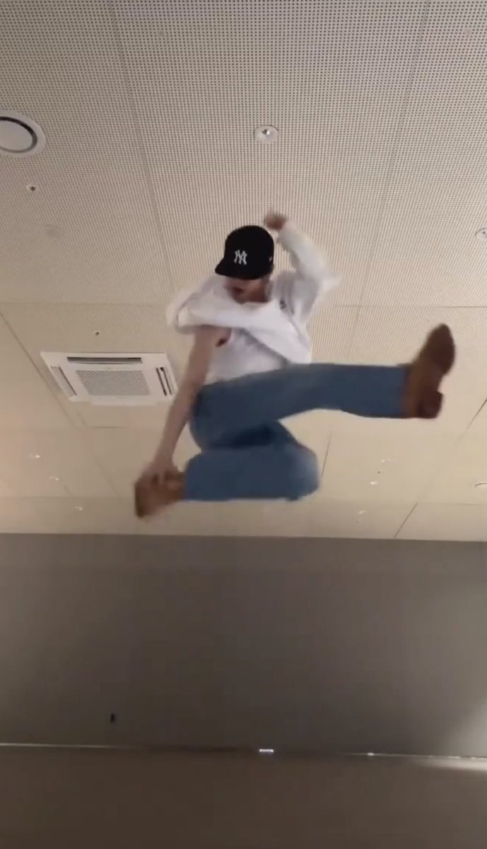 บัตเต้อฟรายมารายงานตัว