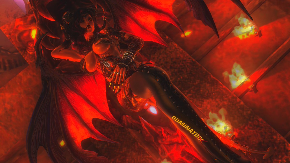 MistressDraconia tweet media