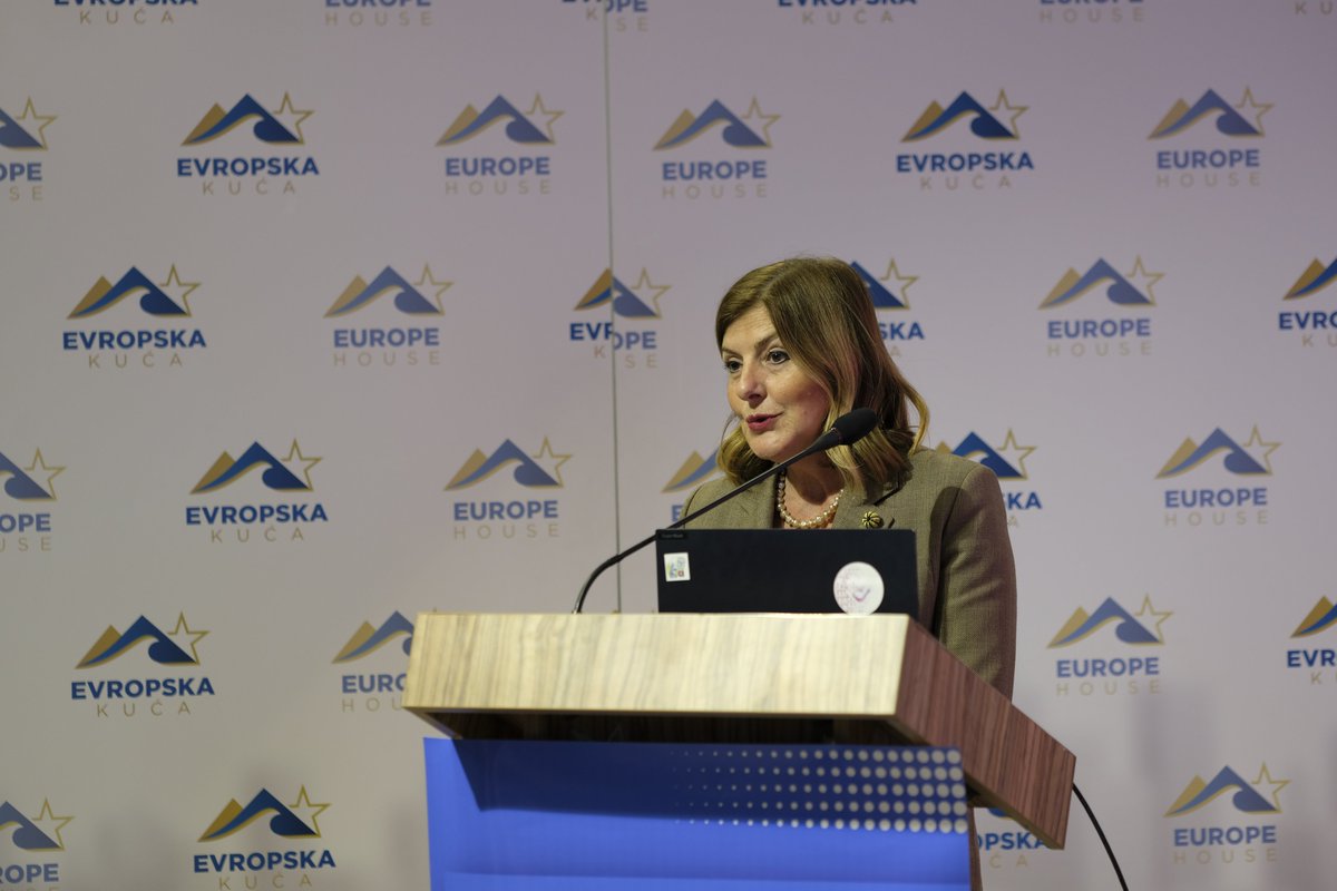 PCRCBiH's tweet photo. "Hate speech can seriously undermine democracy if we do not react in a timely, coordinated and decisive manner" - Lejla Dervišagić, @coe 

During the Western Balkans Peace Forum (#wbpeace), panelists shared important insights from the fields of European security and the role of the Western Balkans in that process, peacekeeping, transitional justice and dealing with the past, peace education, memorialization and identity-based violence, with special attention paid to mapping hate speech in the region. On this occasion, the report "Mapping Hate Speech in Montenegro" was presented. The report was presented by Lejla Dervišagić, Head of the Council of Europe Programme Office in Podgorica, and Milena Kovačević, Project Coordinator at @CEDEM_ME 

The report is the result of two years of research that uses a multi-layered qualitative approach to map patterns of hate speech and institutional (non)response towards marginalized groups. The results show that hate speech is increasingly normalized, especially in the online space, and highlight the urgent need for stronger prevention, education and coordinated institutional action.

"Rights exist only formally, on paper. We have laws and national strategies, but they are not implemented adequately" - Milena Kovačević, #CEDEM

#hatespeech #regionalcooperation #WesternBalkans #EUSecurity @EUAmbME