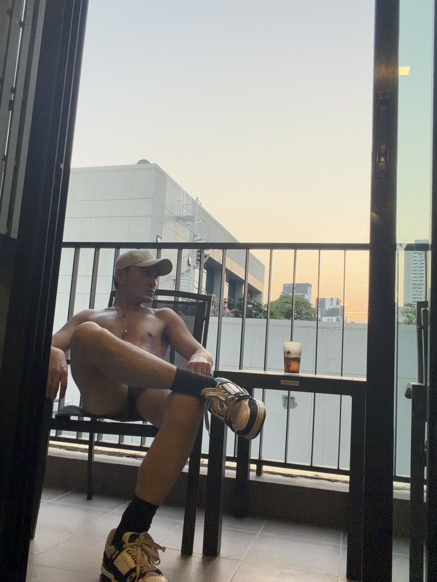 性瘾小叔（小斌） tweet media