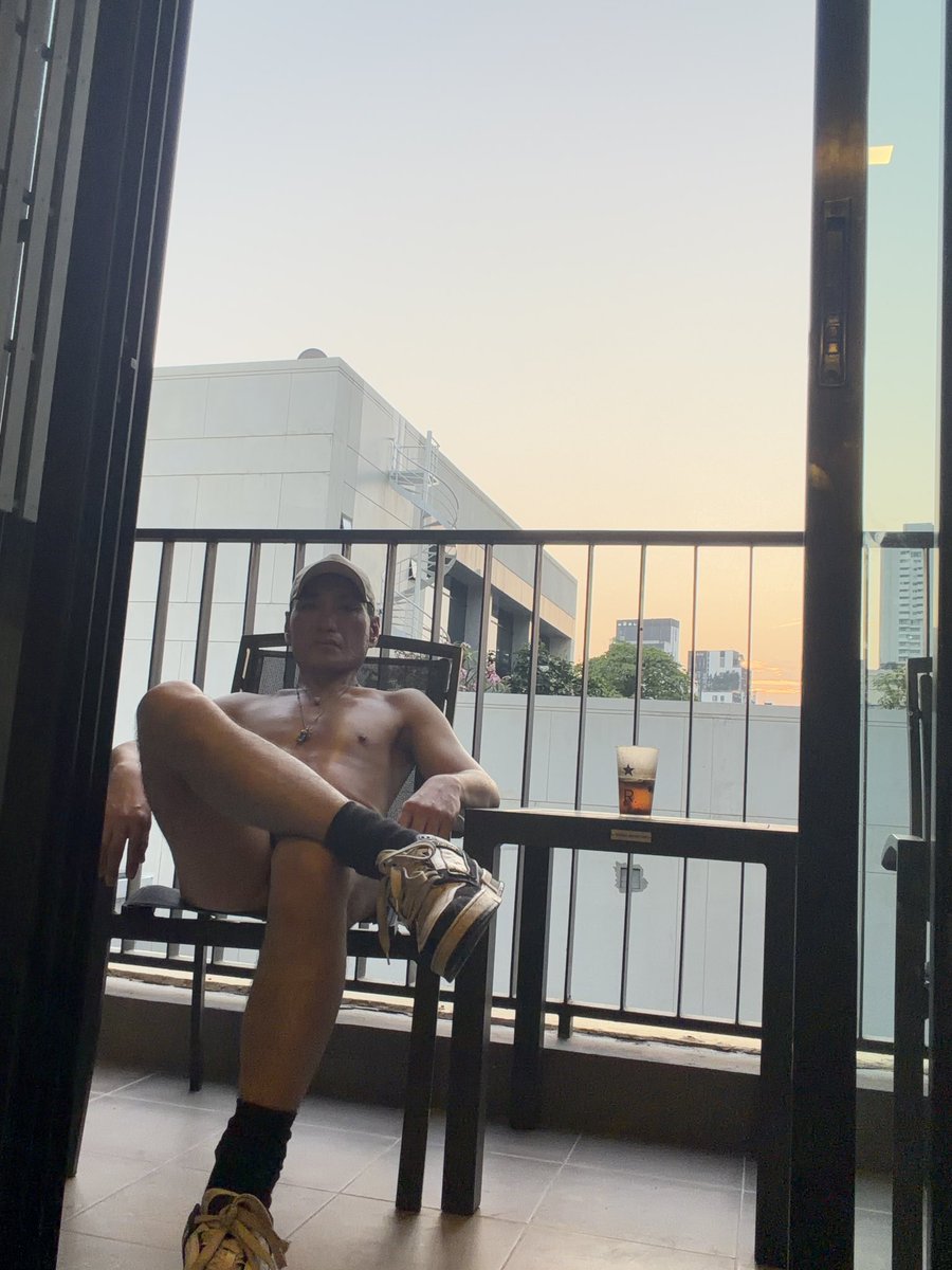 性瘾小叔（小斌） tweet media