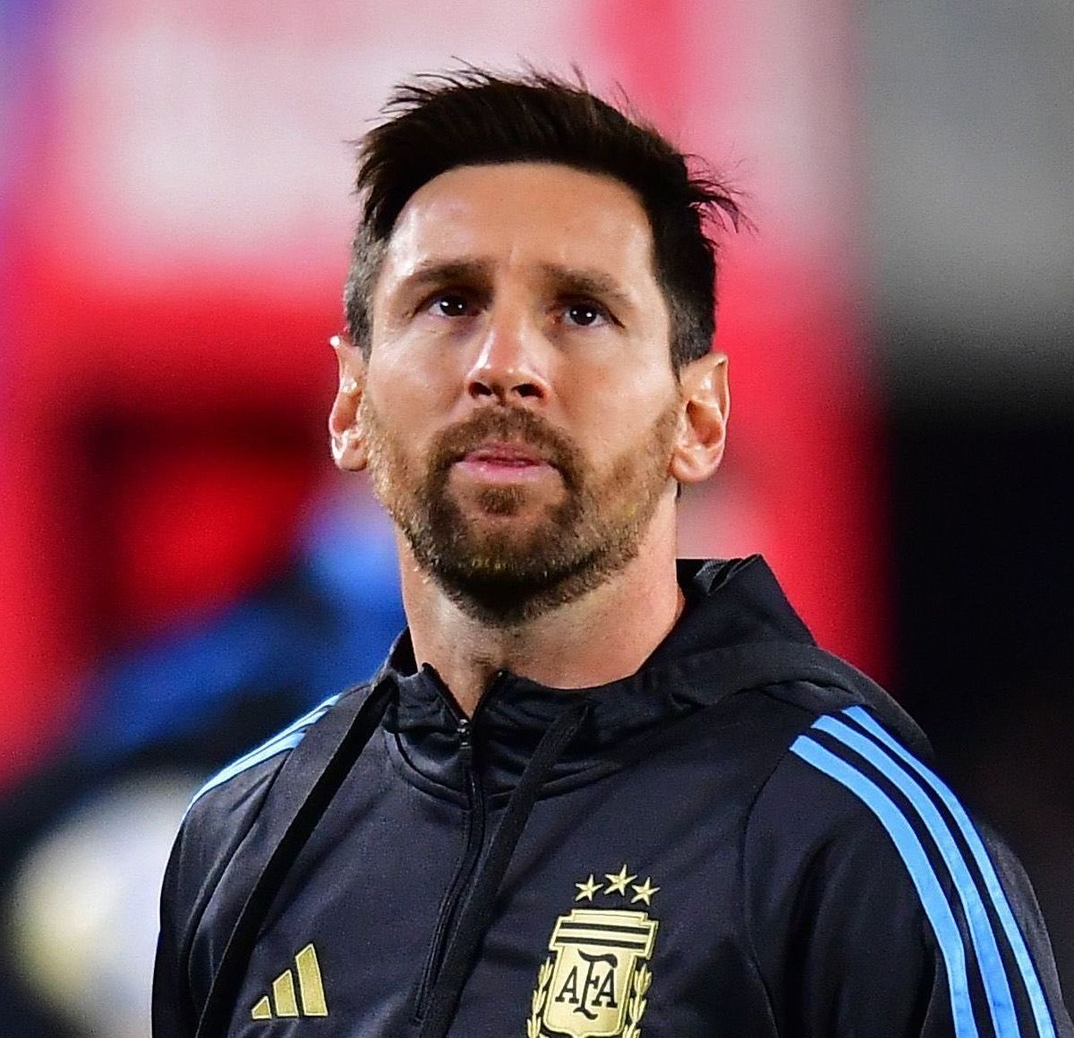 É só pobre, puta e vagabundo falando merda do Messi nessa rede social, né? Incrível.
Sejam brasileiros, argentinos ou outras nacionalidades, todos vocês se mostraram ser BURROS e MEDÍOCRES. Nada além de decepção.

Essas bombas que vcs tanto falam deveriam cair na casa de VOCÊS.