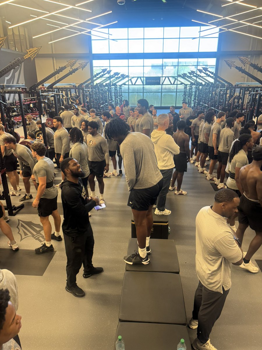 Evan Cooper tweet media