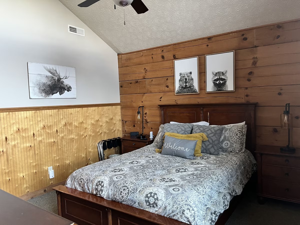 Perfect_Stayz's tweet photo. https://t.co/fgS6DKQ1ph makes finding comfortable and affordable stays easy. Choose from a wide selection of homes, condos, villas, cottages, lodge and vacation spots that fit your needs. Plan your next trip without stress. Book now.

 #PerfectStayz #VacationRentals #TravelSmart https://t.co/NkAmjTSPCF