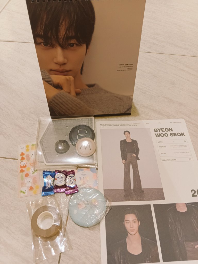 Akhirnya sampe juga sharing nyaaa. Makasih banyak kak <a href="/chollenGO_/">OPEN PO JASTIP KOREA</a> 😍😍
Hari2 ku di tahun 2026 ini ditemani kalender usoki 😍🥹