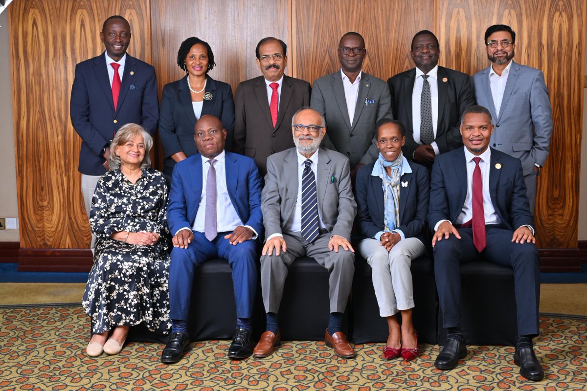 Eugine Mutekhele tweet media