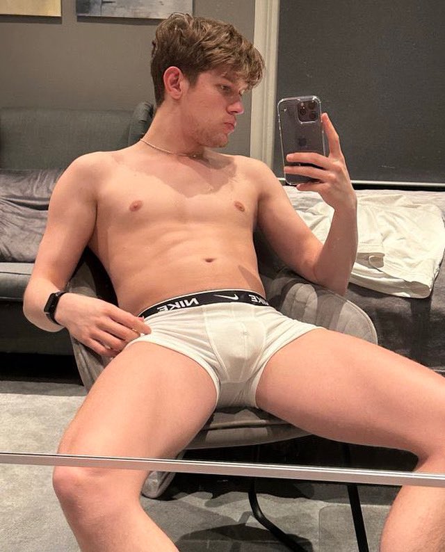 That Boy 🐽 tweet media