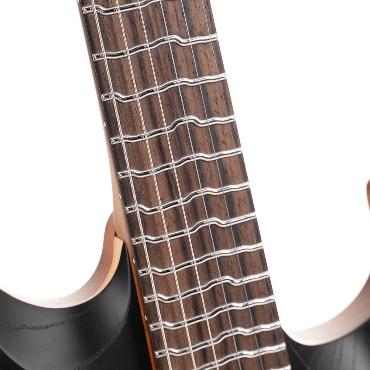 苫（トマ）@透明1人バンド🧊 tweet media