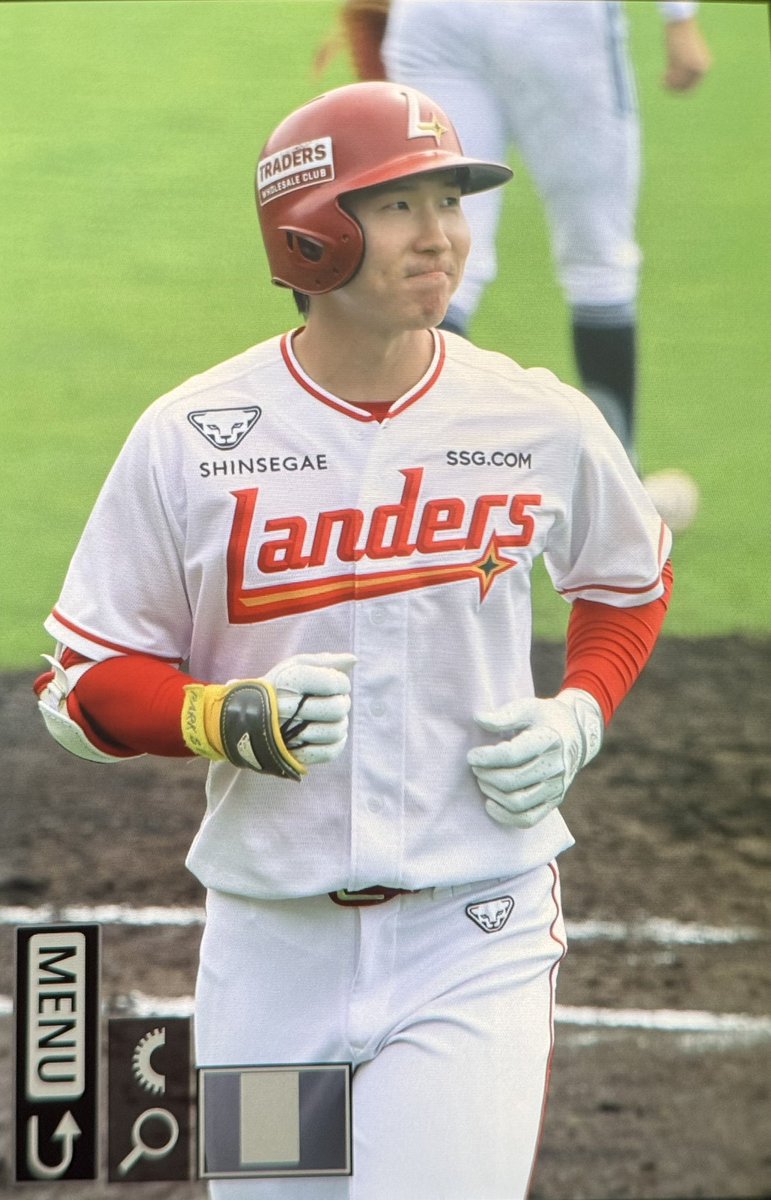 ᴡɪꜱʜ tweet media