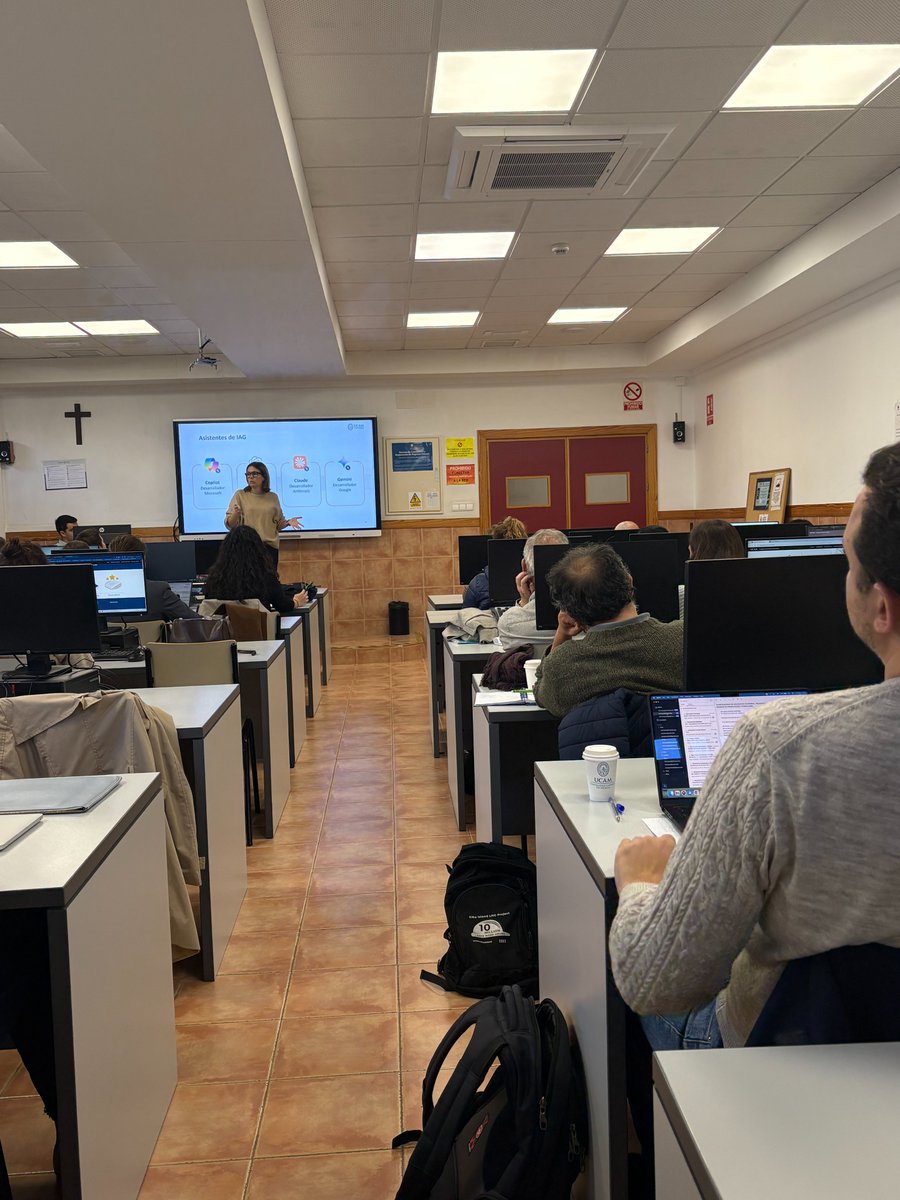 UCAM_VEV tweet media